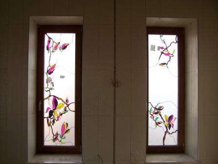 вітражі в металопластикових вікнах Rehau